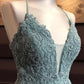 Elegant Long Prom Dresses Lace Applique V Neckline Green Spaghetti Strap Tulle Sleeveless Formal Party Evening Gowns