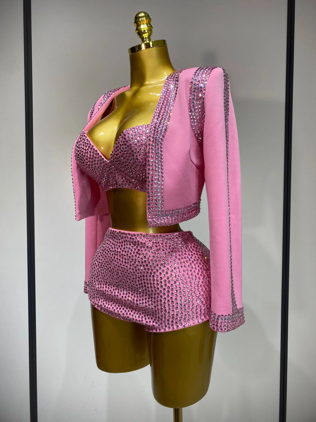 Luxury Rhinestone Jacket Bra Top And Matching Shorts Set 3 Pieces Outfits Women Sexy Sparkle Nightclub Singer Stage Outfit Pink