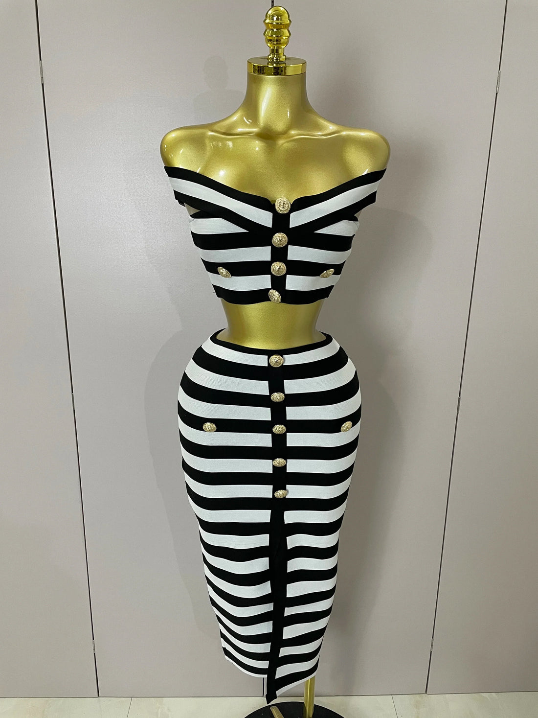 Sexy Off Shoulder Striped Button Two Piece Mini Bandage Set Women Celebrity Designer Evening Party Luxury Birthday Outfit black