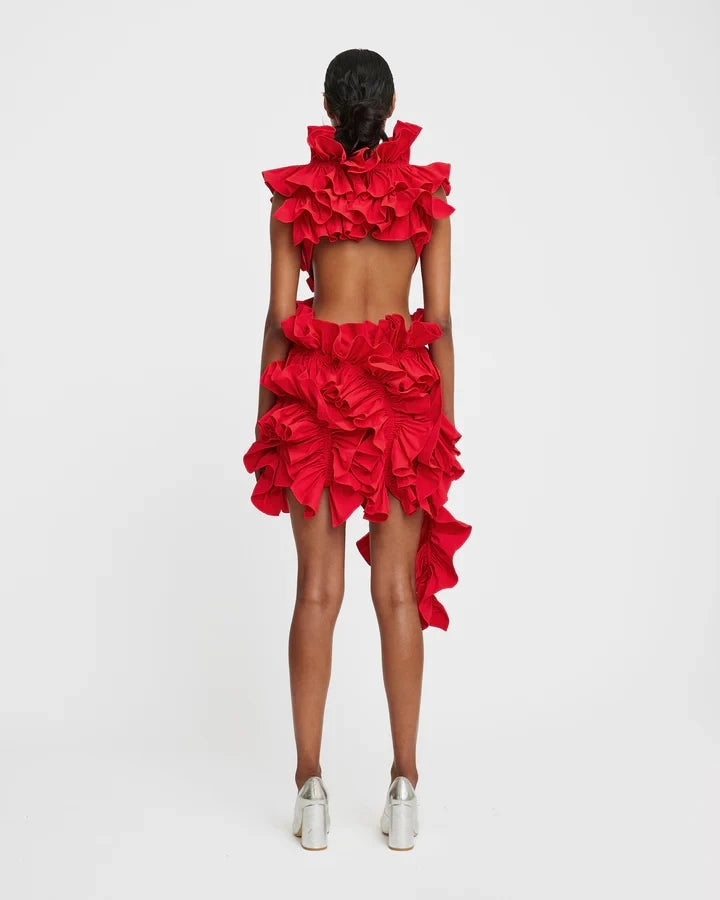Vestidos de fiesta cortos con volantes rojos populares, nuevo diseño, vestido de fiesta de noche asimétrico con cuello en V acanalado, minivestidos de cóctel para mujer