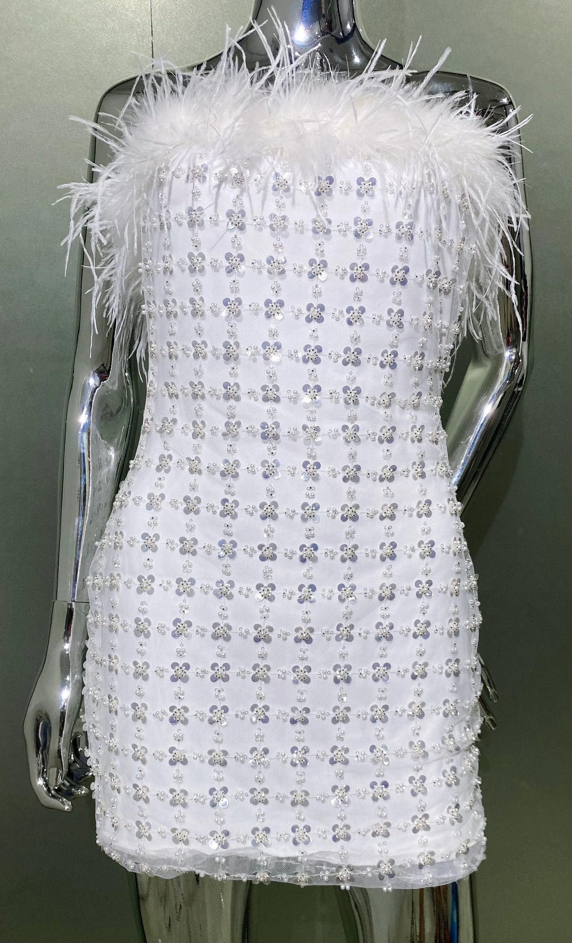 Luxury Feather Sequins Beading White Strapless Mini Dress Celebrity Birthday Party Evening Dress Wedding Party outfit