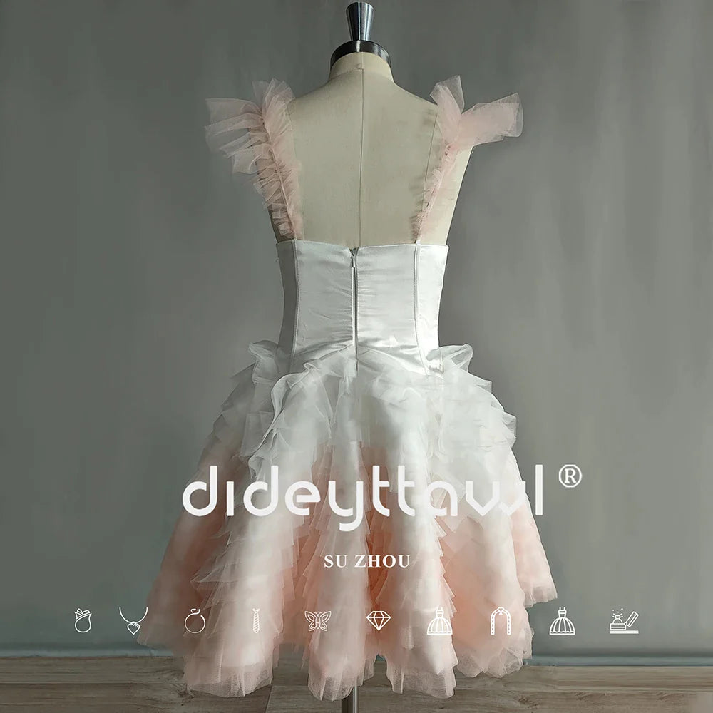 Księżniczka krótka satynowa ukochana mini suknia ślubna spaghetti Tiulle Slim Line Brided Suknia