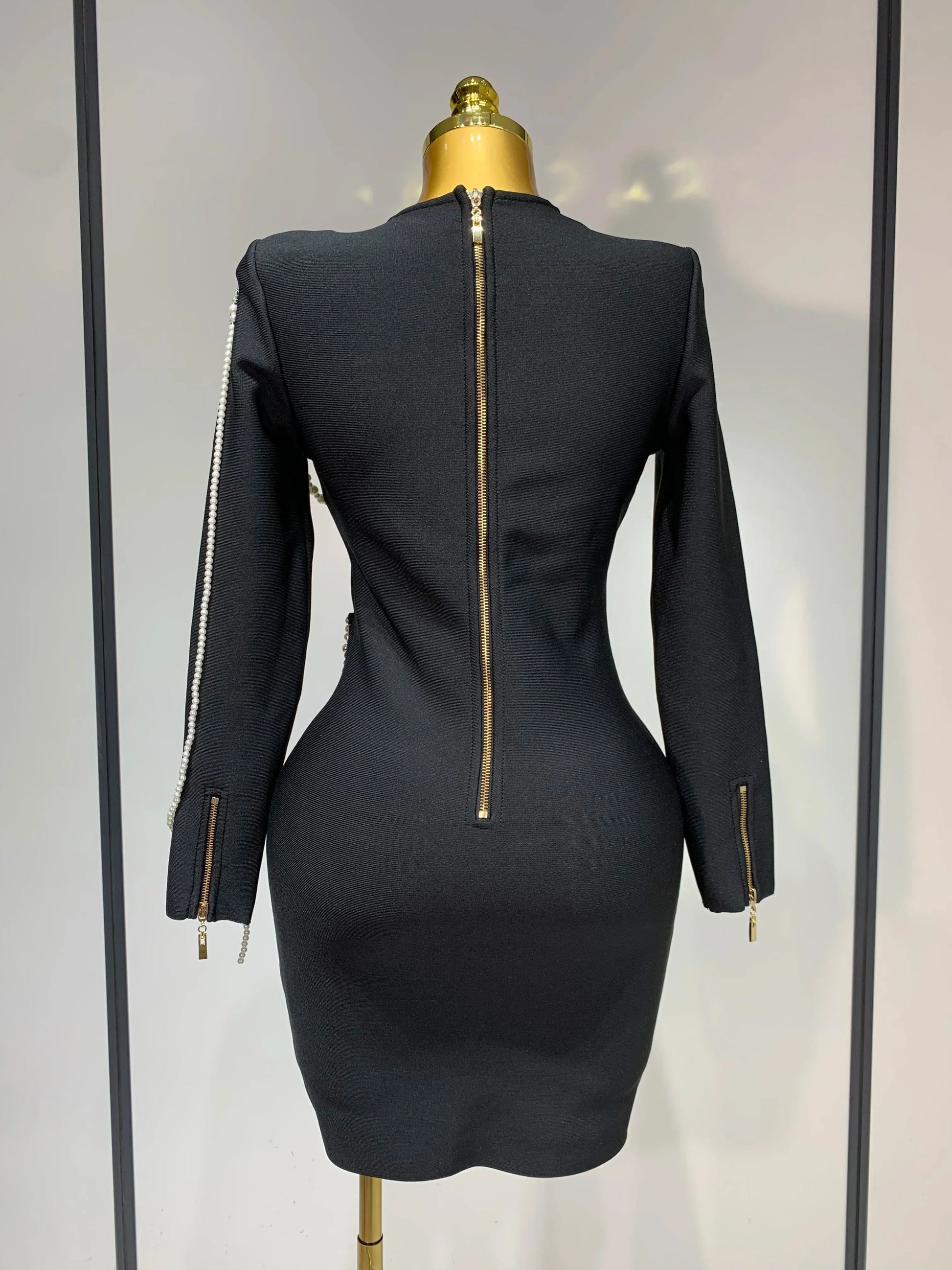 Luxury Birthday Dress Women Beading Diamond Black Bodycone Bandage Wrapped Hip Dress Elegant Long Sleeves Evening Party Gown
