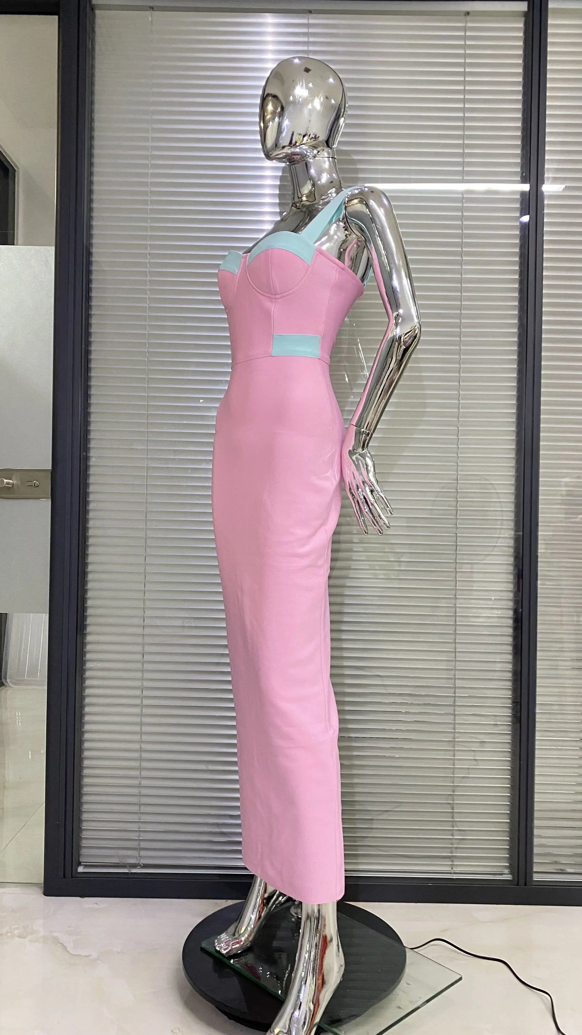 Pink Color Sleeveless Spaghetti Strap Long Bandage Dress Graceful Woman Evening Party Dress Dinner Party Vestido