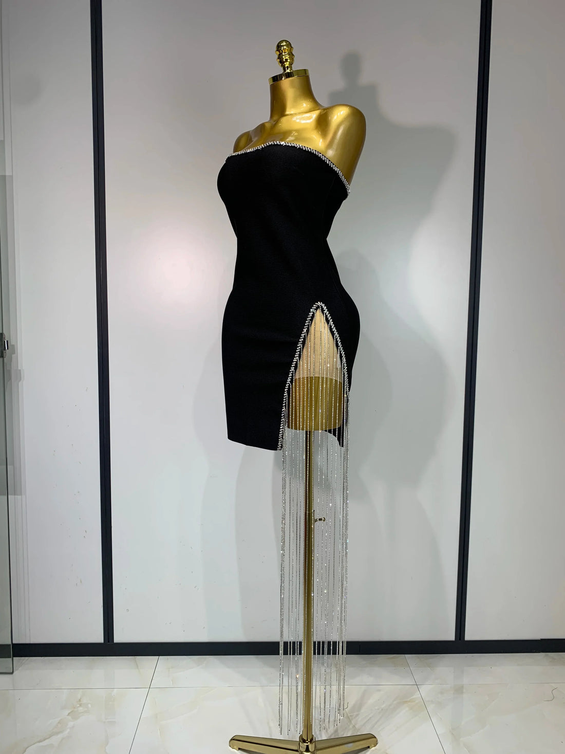 Women Celebrity Sexy Strapless Backless Black Diamond Tassels Mini Bodycon Bandage Dress Elegant Evening Club Party Dresses black