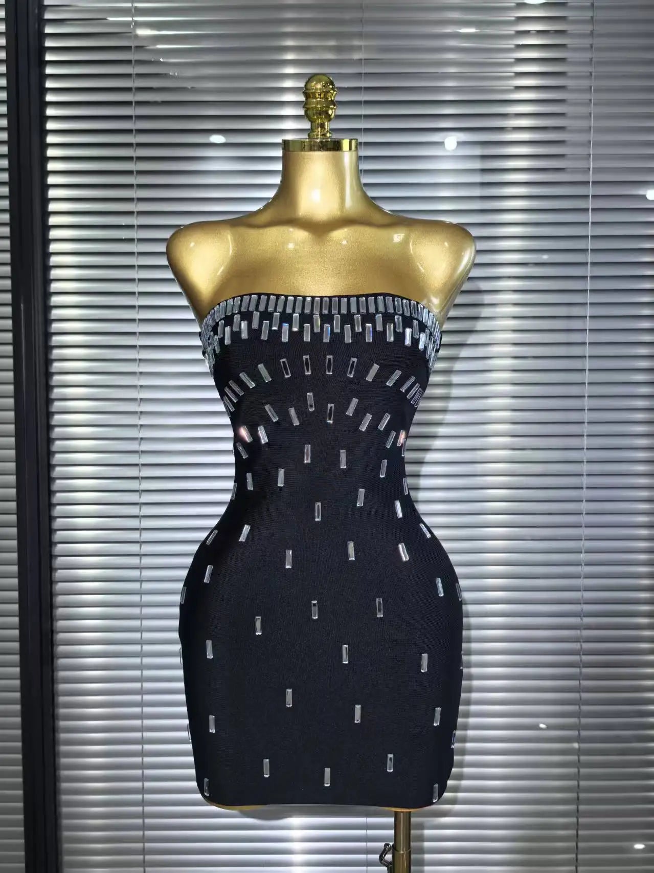 Black Color Women Sexy Strapless Shinning Crystal Bodycon Mini Bandage Dress Celebrate Nightclub Party Cocktail Outfit black