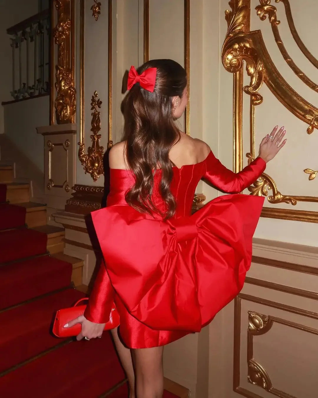 Stylish Red Mini Prom Dresses with Big Bow Off the Shoulder Long Sleeves Satin Short Birthday Party Dresses فساتين سهرة Custom Red