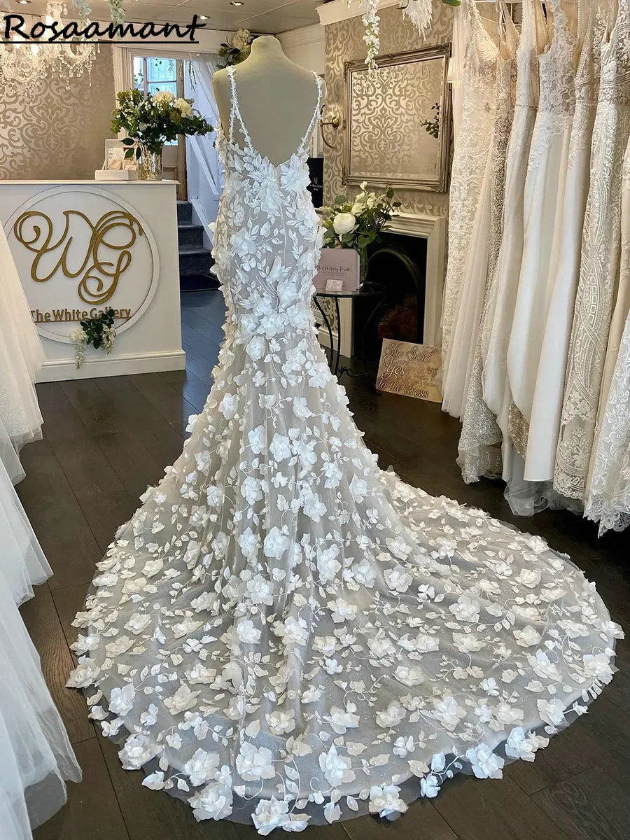 Spaghetti Straps Illusion Mermaid Wedding Dresses V-Neck Open Back 3D Floral Lace Bridal Gowns Vestidos De Novia