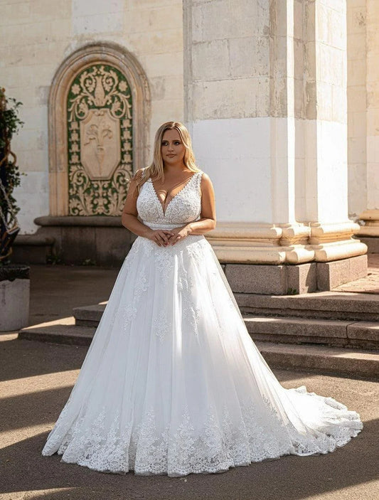 Białe sukienki ślubne w dużych rozmiarach dla panny młodej Boho A-line ślubne suknie ślubne koronkowe bez rękawów vestidos de novia niestandardowe