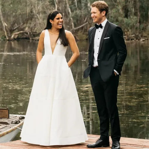 Beach Deep V Neck Backless Women Dresses Sleeveless Satin Wedding Dress A Line Floor Length Robe De Mariee 20w