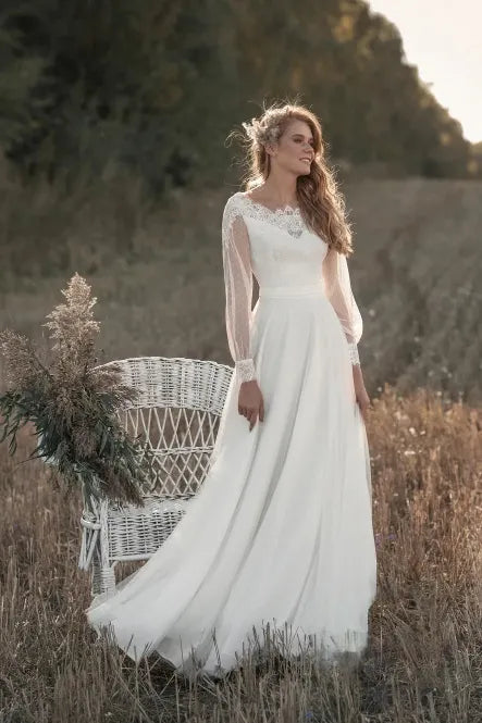 Vintage Wedding Dress Lace Scoop Neck Long Sleeve A Line Tulle Bride Dress Button Back Sweep Train Robe De Mariee Customiz 14w