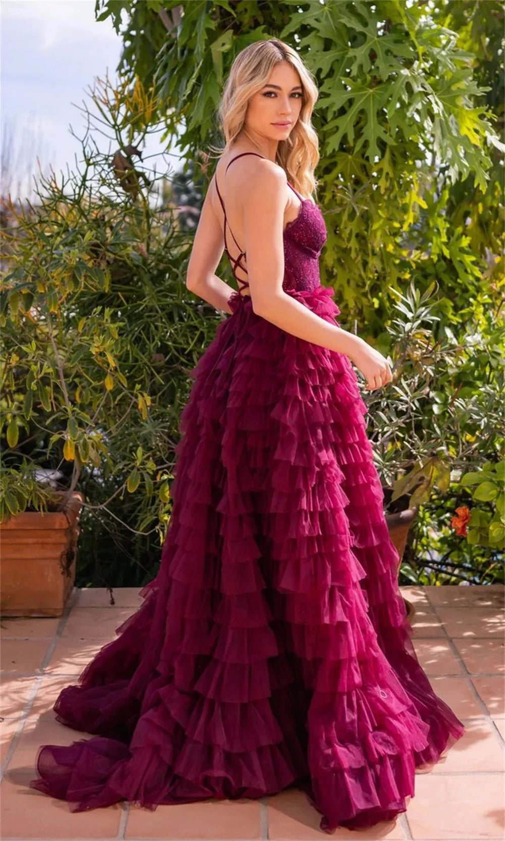 Spaghetti Strap Prom Dresses Multilayer Tulle A-line vestidos de noche Elegant Sleeveless Floor-Length Formal Evening