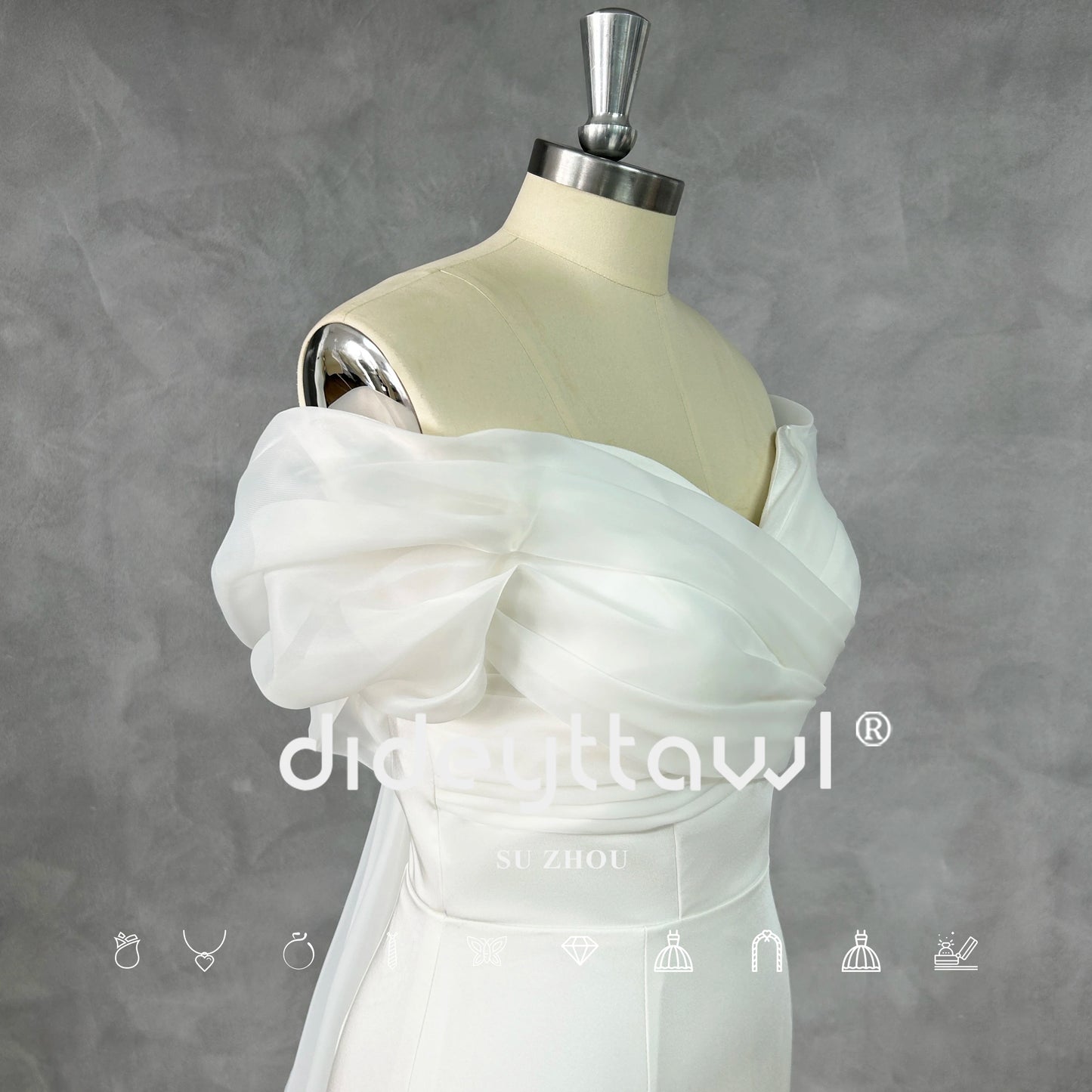 DIDEYTTAWL Real Picture Simple Off-Shoulder Pleats Mermaid Wedding Dress Zipper Back Organza Court Train Train Bridal Gown
