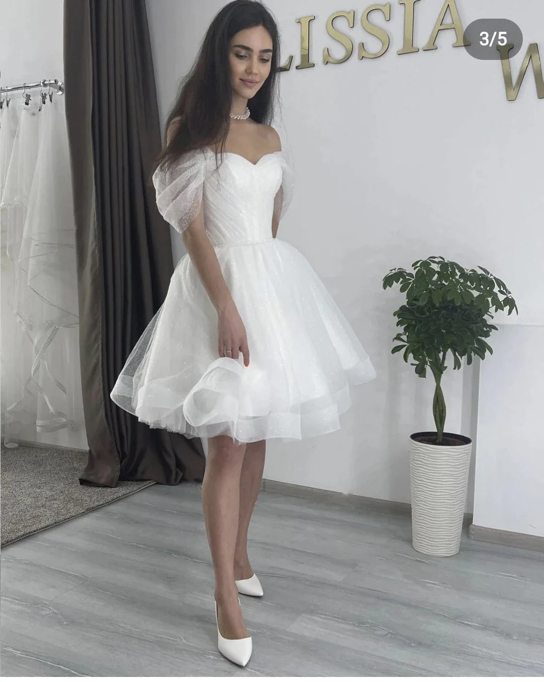 חתונה קצרה מתוקה נוצצת מחתונה של דרזים לאחור על אורך הברך של הכתף לנשים בהתאמה אישית למדדי שמלות כלות