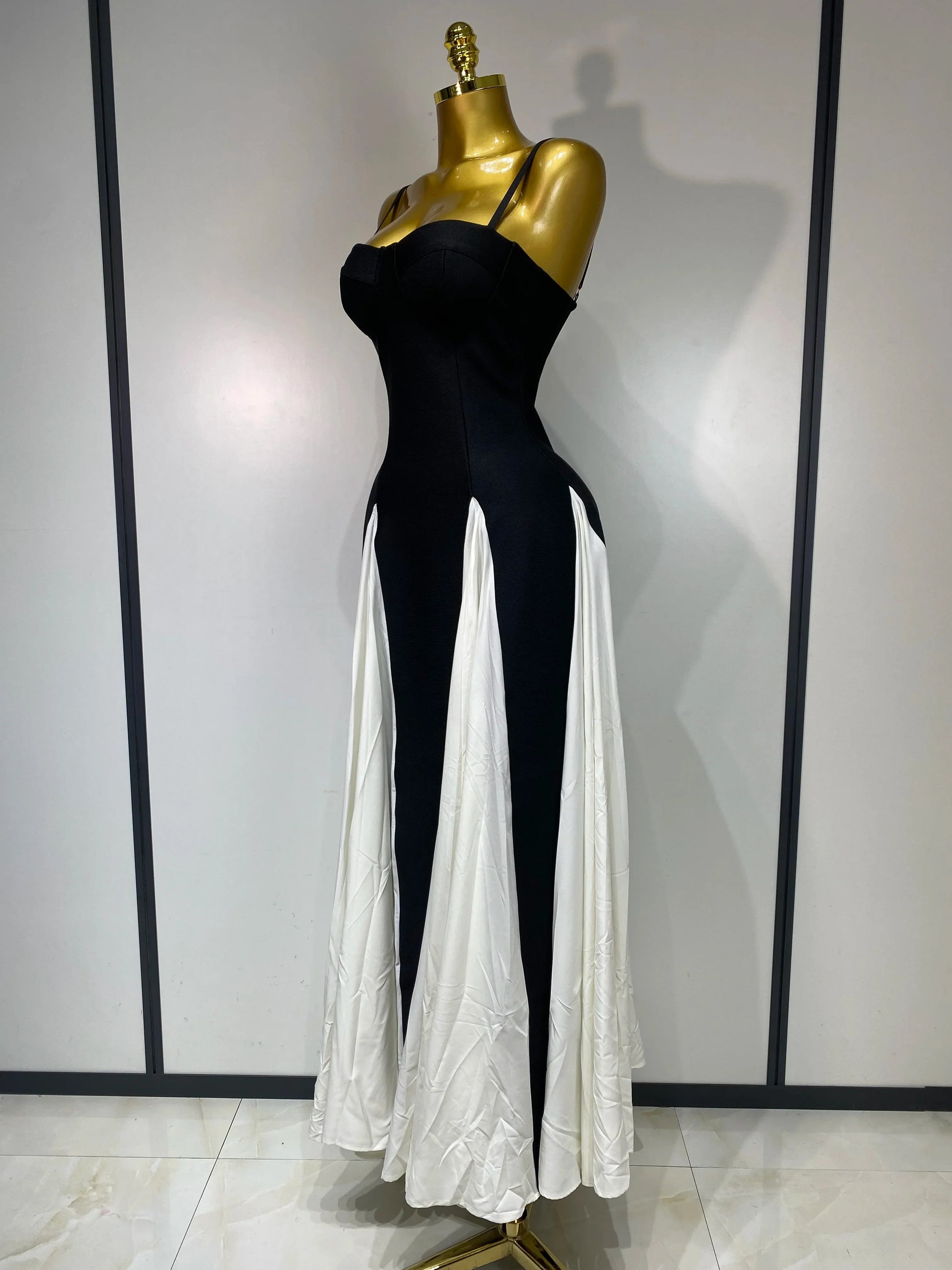 Women Contrast Color Camisole Long Dress Elegant Sleeveless Backless High Waist Bandage Dress High Street Banquet Gown