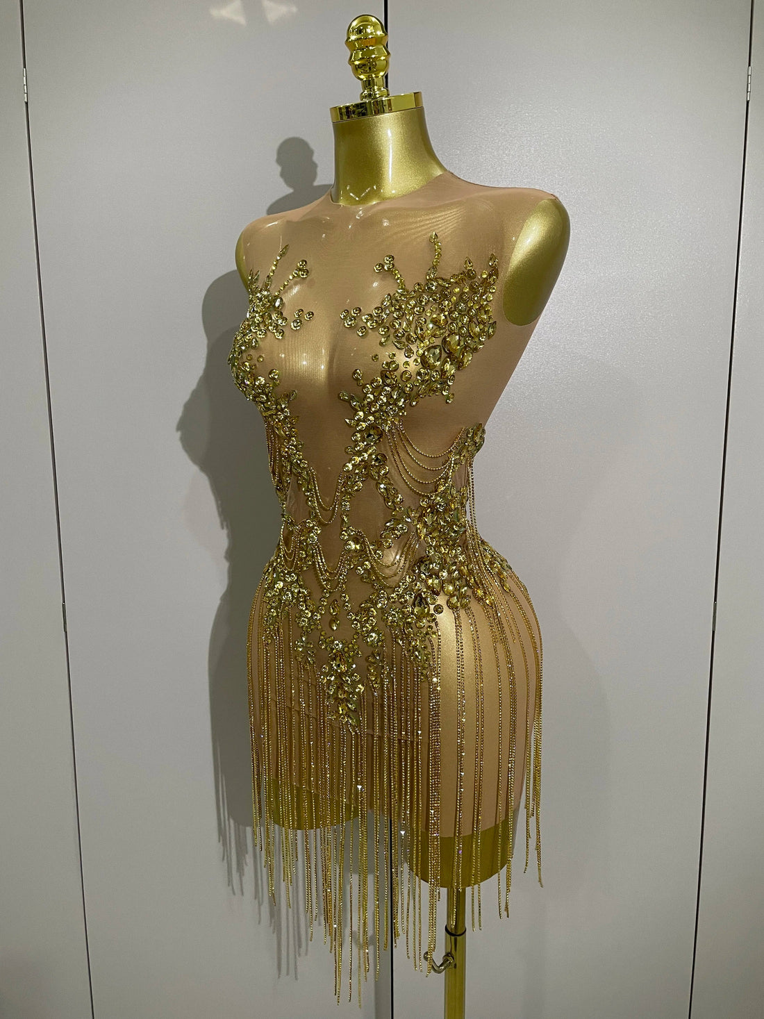 Luxury Sparkly Rhinestones Chain Sleeveless Mini Dress Women Sexy Performance Dance Nightclub Outfit Birthday Party Dress Gold