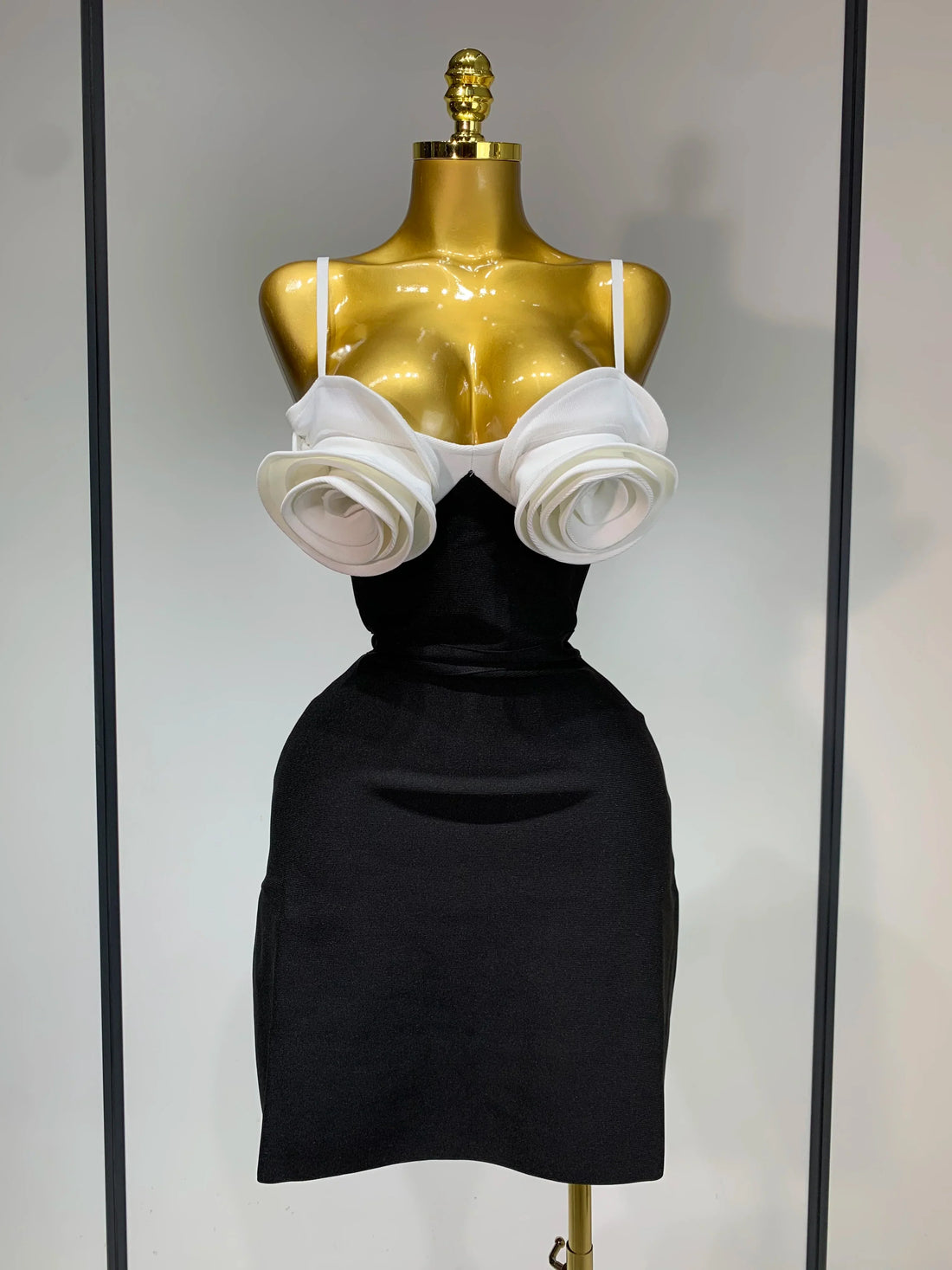 Women Celebrity Sexy Sleeveless 3D Flower Patchwork Mini Bodycon Bandage Dress Elegant Evening Club Party Birthday Dress black