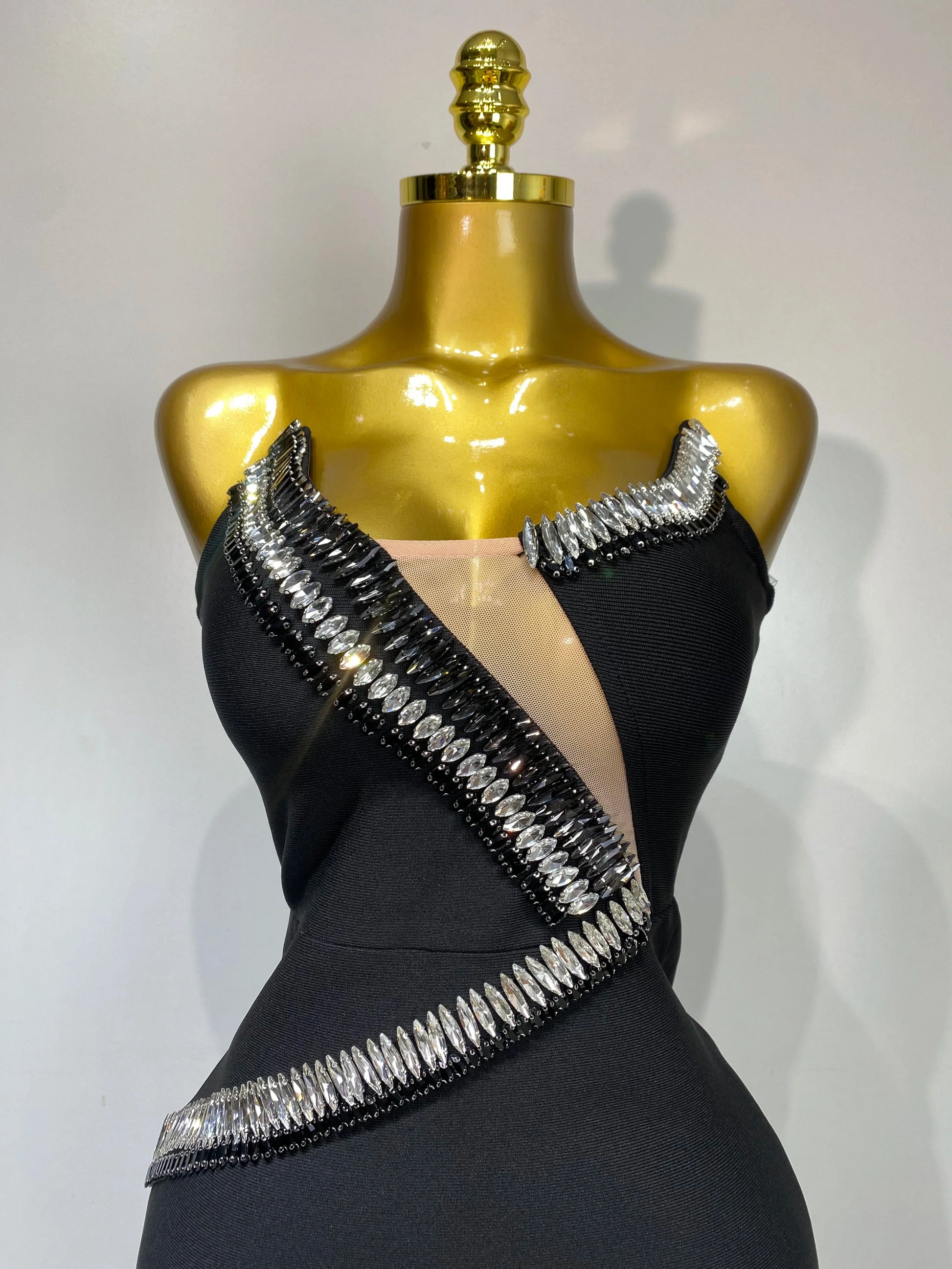Women Sexy Strapless Bodycon Bandage Dress Rhinestone Celebrity Elegant Evening Party Gown Luxury Birthday Wedding Guest Dress
