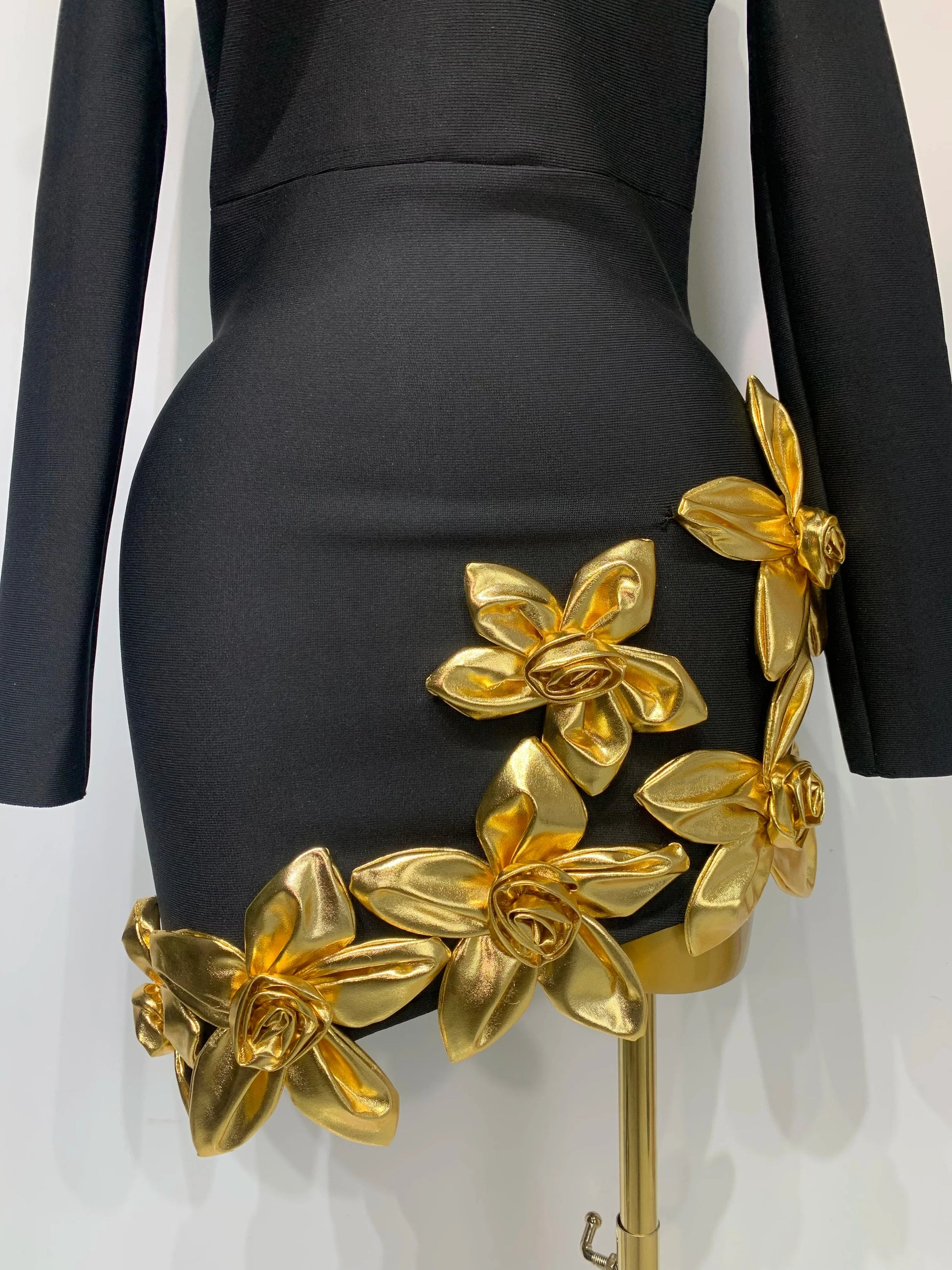 Women Long Sleeve Sexy Square Collar Gold Flower Bodycon Mini Bandage Dress Celebirty Elegant Nightclub Luxury Birthday Dresses