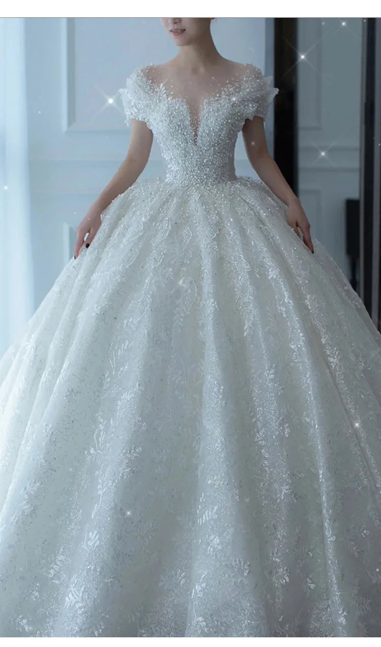 D120 Prinzessin Sexy Luxus Kristall Perlen Hochzeitskleid Puff Tüll weiße Hochzeitskleid Einfache Braut Kleid Frauen