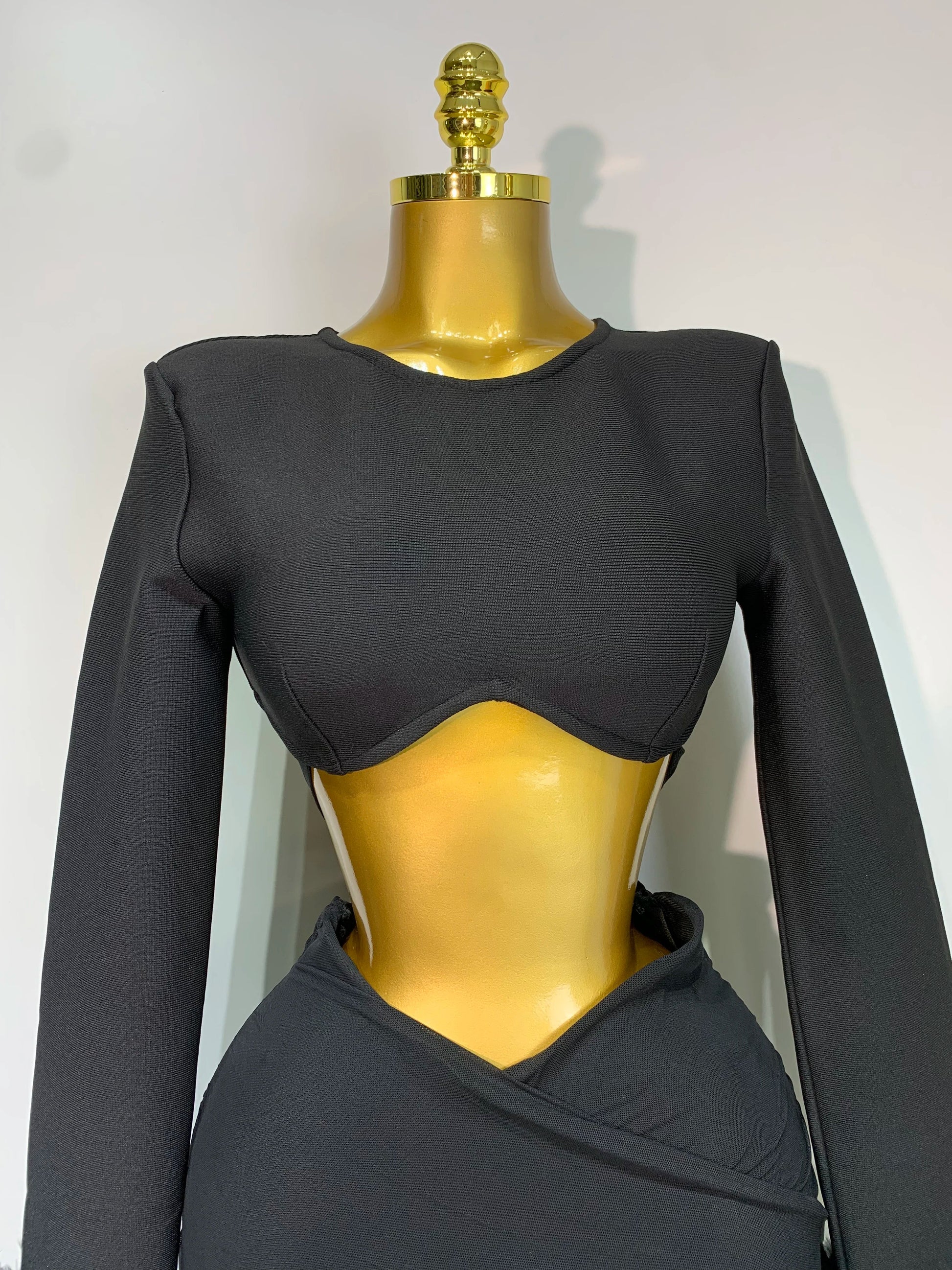 Luxury Birthday Dress Women Sexy Long Sleeve Feather Black Mesh Mini Bodycon Bandage Dress Elegant Evening Club Party Dress ﻿