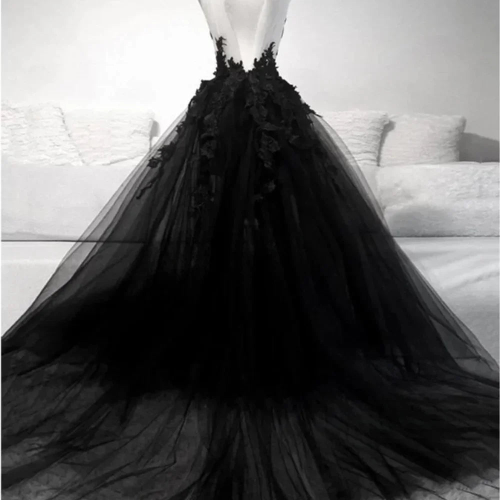 Gothic Black Lace Embroidery Tulle Prom Dress Elegant Spaghetti Strap A-line vestidos par boda Side Split Wedding Dress