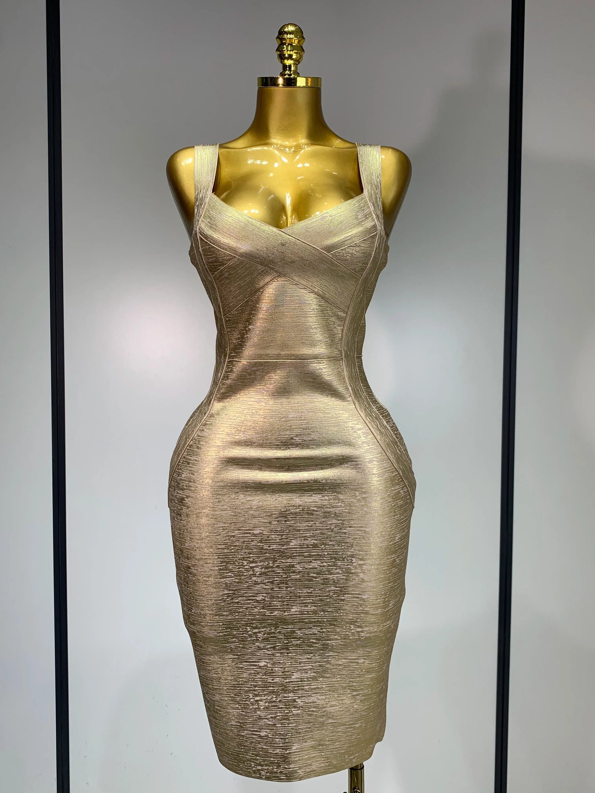 Women Sleeveless Bodycon Bandage Dress Celebrity Elegant Silver Gold Cocktail Party Birthday Dress Vestidos Gold