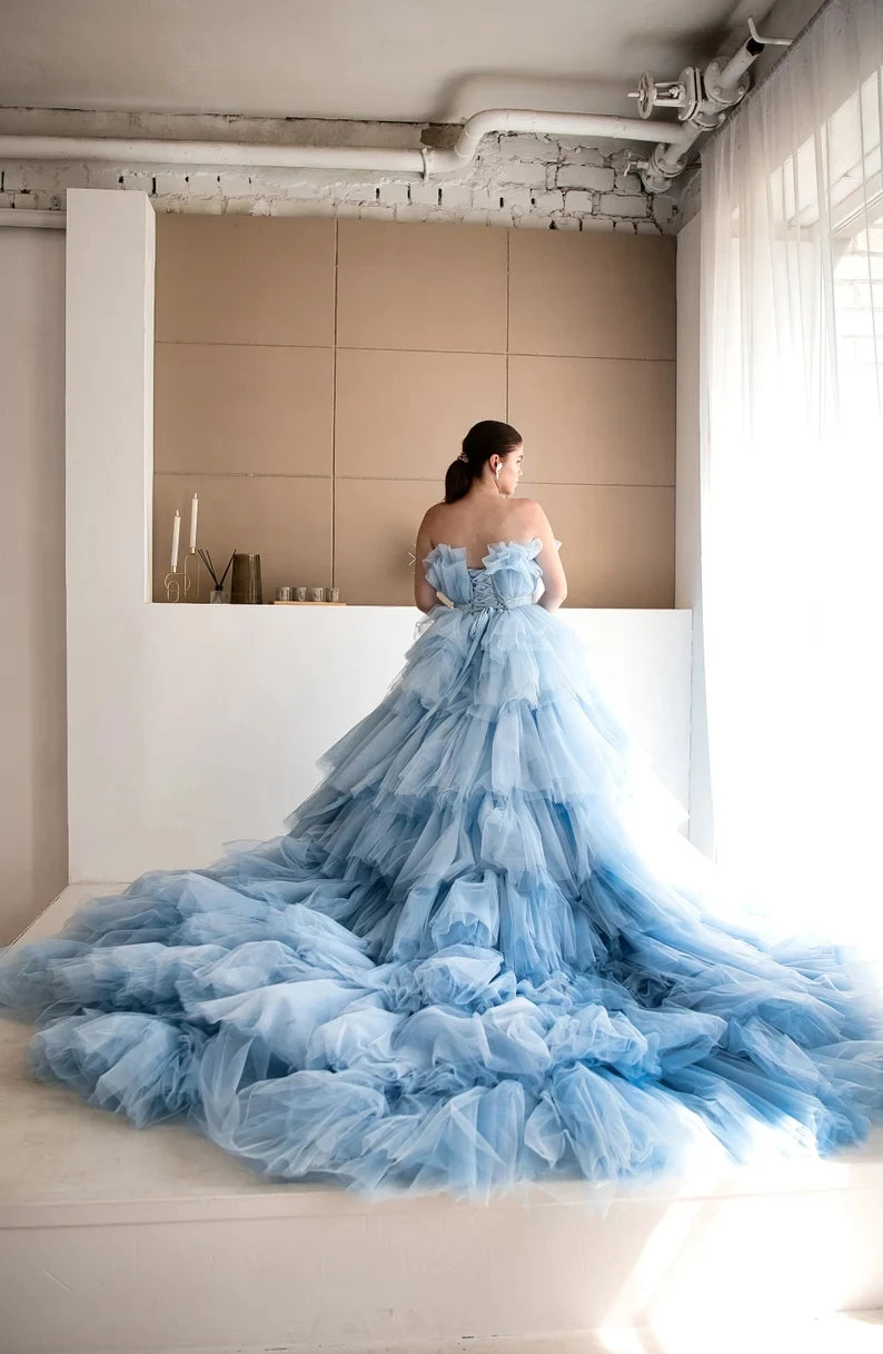 Dream Blue Layered Tulle Prom Dresses Extra Long Train Ball Gown Bridal Shower Dress Wedding Photoshoot Gown فساتين مناسبة رسمية