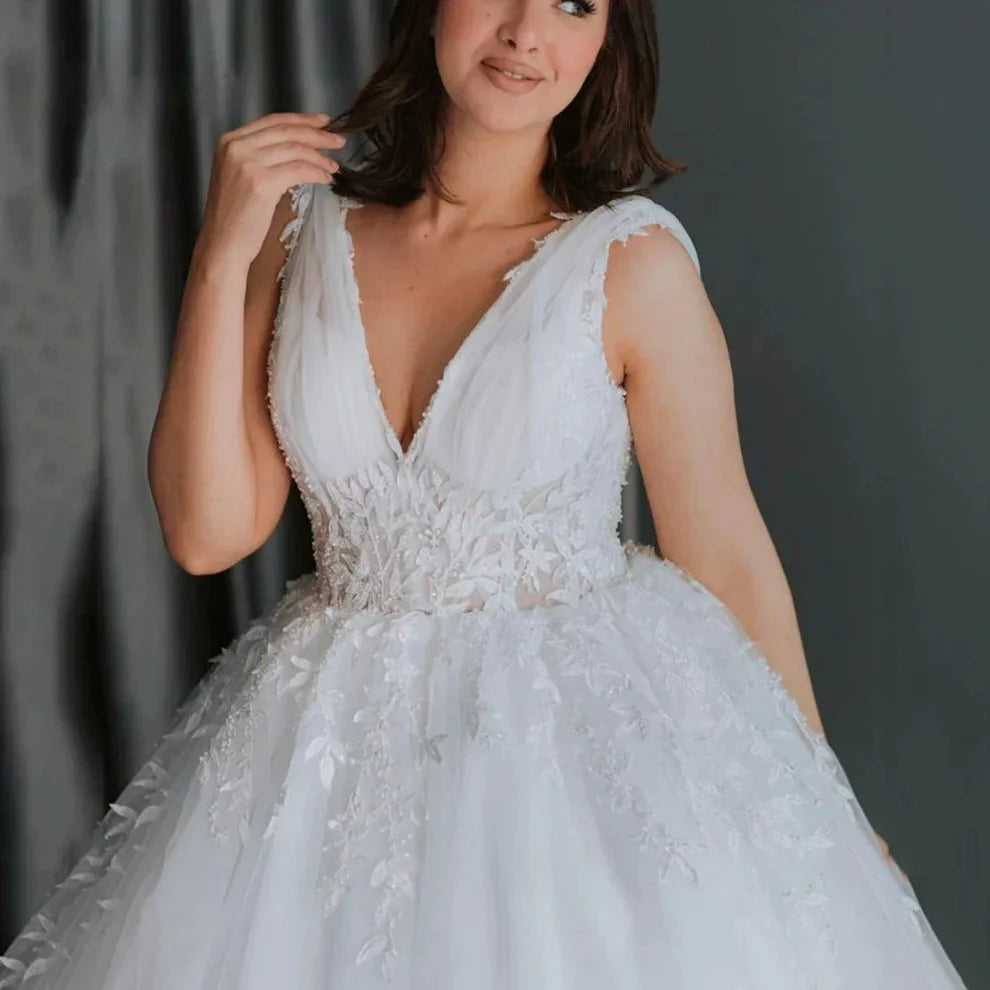 Vestido de novia de talla grande para mujer, corte en A, cuello en V, sin mangas, Apliques de encaje, espalda abierta, vestido de novia para playa, vestido de baile personalizado 