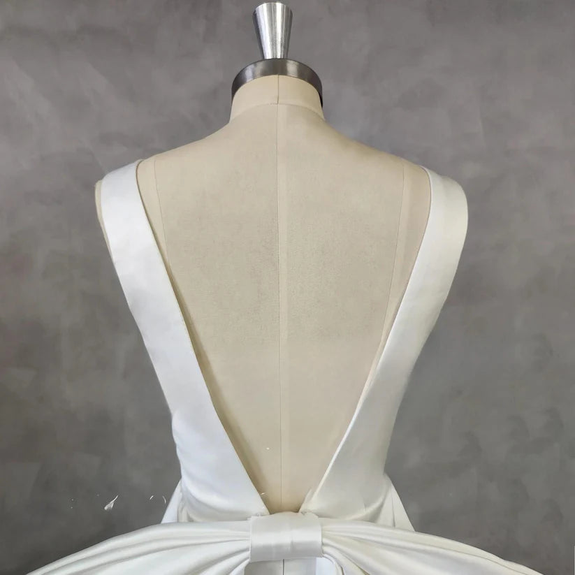 Mini robe de mariée en Satin pour femmes, Simple, sans manches, décolleté en v profond, ligne a, grand nœud, dos nu, courte au-dessus du genou