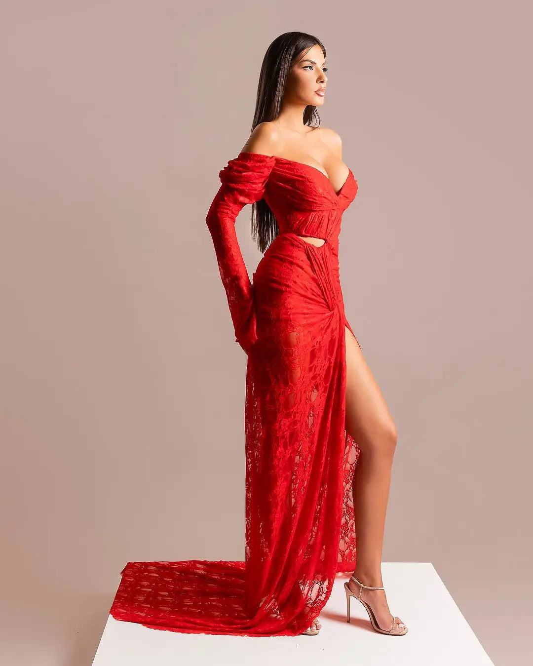 Dramatic Red Lace Long Prom Dresses Sexy High Slit Cut-out Mermaid Prom Dress 2024 Custom Formal Party Dress vestidos de fiesta