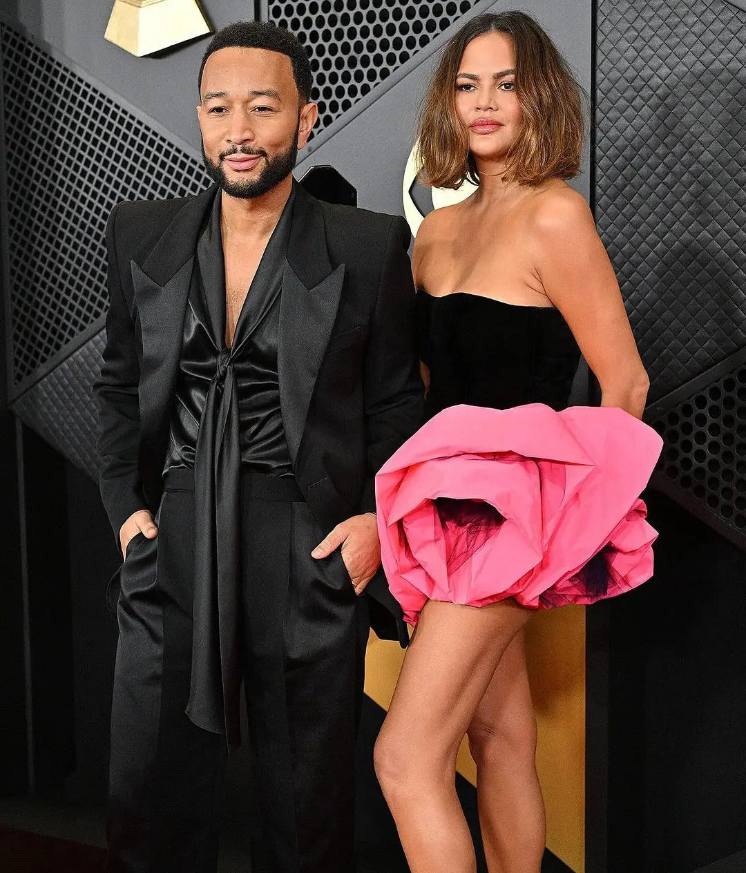 Minivestidos negros pequeños de graduación con flor rosa en 3D, vestido elegante de terciopelo sin tirantes para mujer, vestido de fiesta de cóctel, vestidos de gala