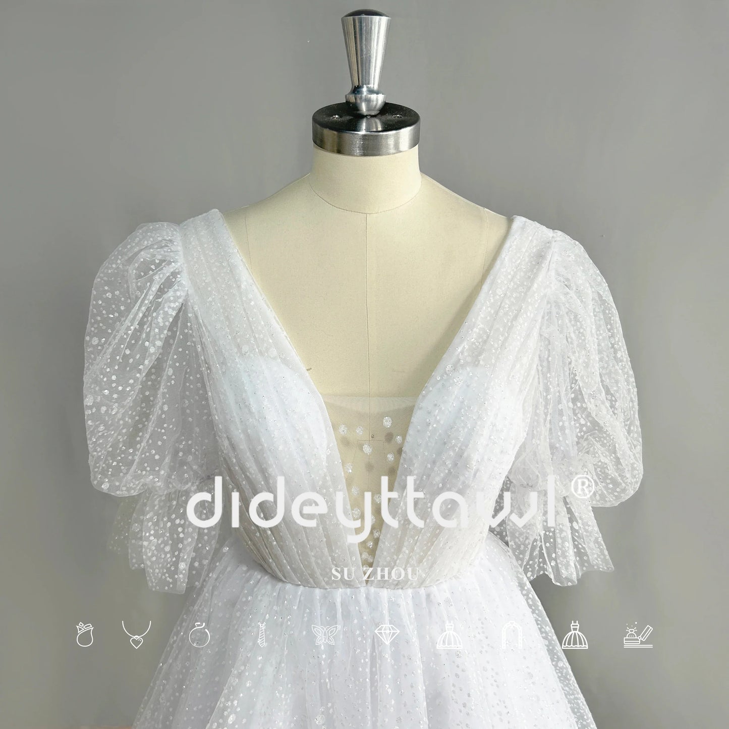 Puffärmel funkelnde Tüll Mini Kurzes Hochzeitskleid gegen Hals Rückenlos über knietisch glänzendem Brautkleid