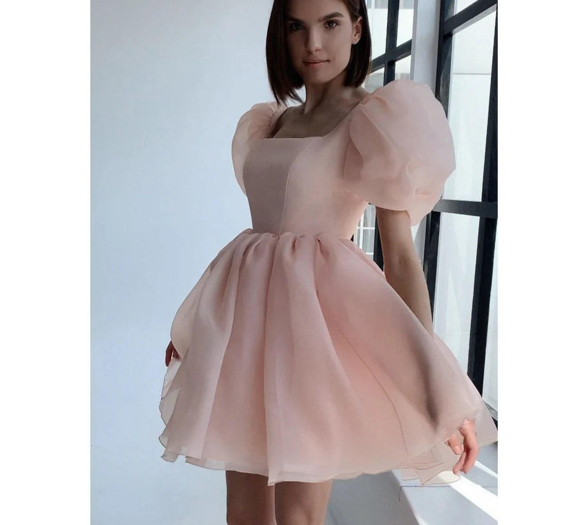 Pink Prom Dresses OrganzaShort Black Cap Short Sleeves Square Neck Ball Gown Formal Party Graduation Evening Gowns Simple