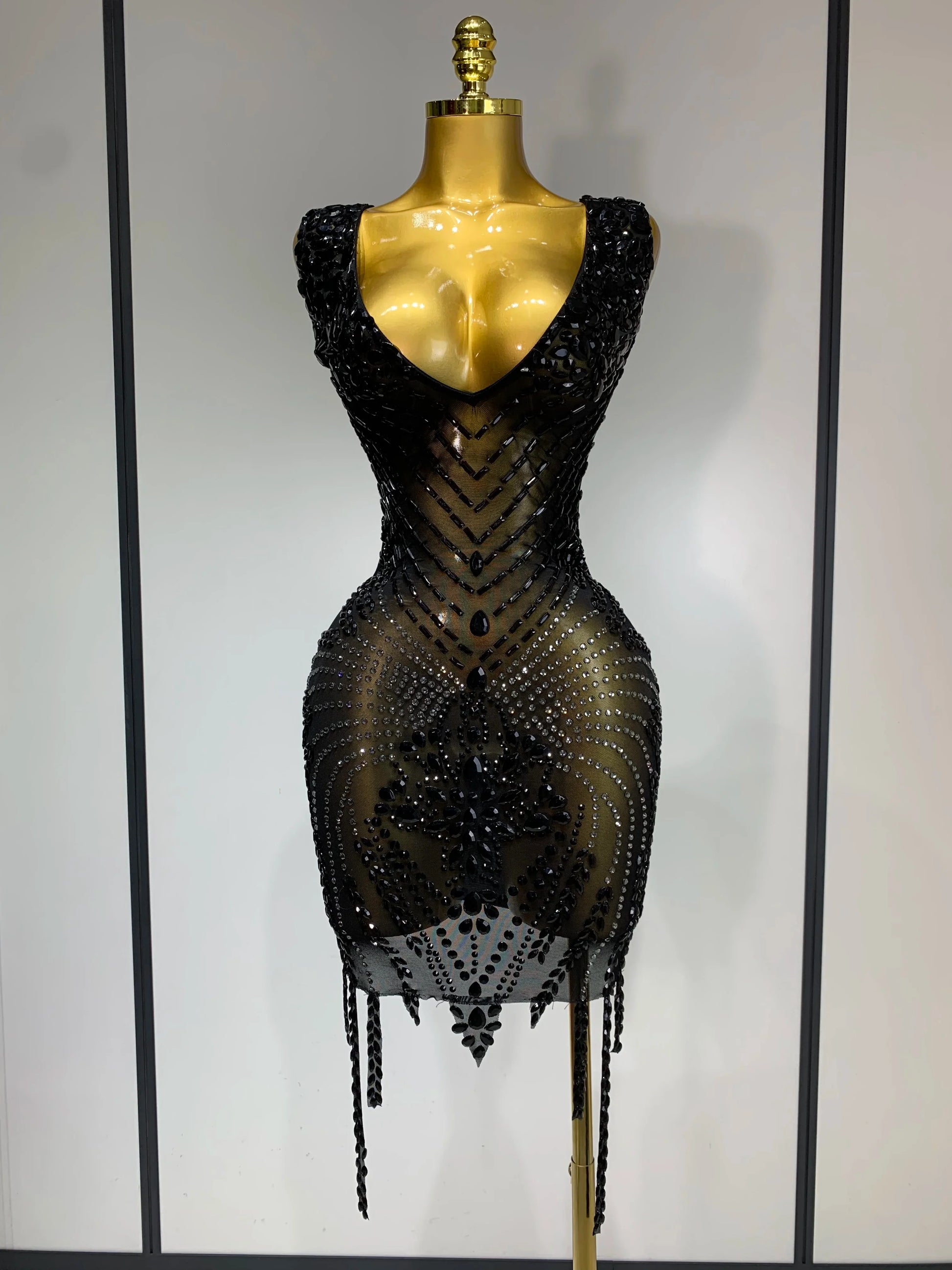 Sparkly Rhinestone Mesh See Through V Neck Dress Women Sexy Performance Stage Costume Evening Party Club Luxury Birthday Outfit black