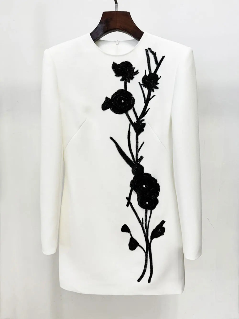 Women Sequined Bead Flower Elegant Dress O-Neck Long Sleeved Bodycon Mini White Dress Celebrity Cocktail Party Vestidos