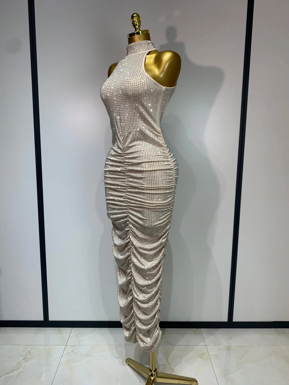 Women Sexy Backless Sleeveless Sparkly Diamonds Dress Slim Formal Elegant Celebrity Cocktail Party Luxury Birthday Gown Vestido Beige