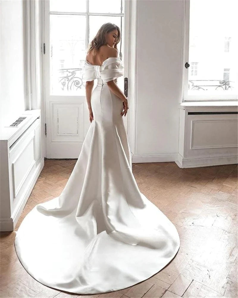 Affascinanti abiti da sposa con sirena di raso a spicco di raso a maniche sireeves del treno di campo personalizzate per misure di abiti de mariee