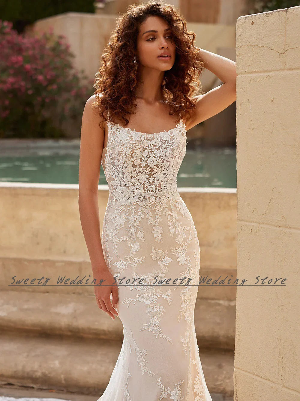 Sexy Lace Mermaid Wedding Dress Customized Spaghetti Straps Illusion Applique Backless Court Train Robe De Mariee Bridal Gown
