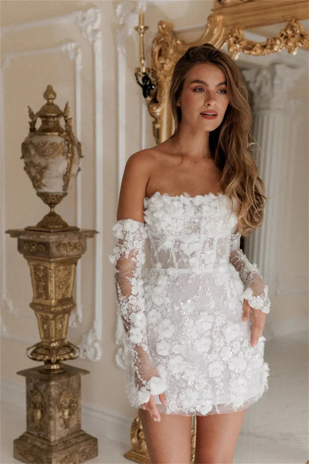 Intricate Sparkle Strapless A-line Celebrity Dress Applique Paillette / Sequins Mini Organza Cocktail فساتين كوكتيل wedding dress