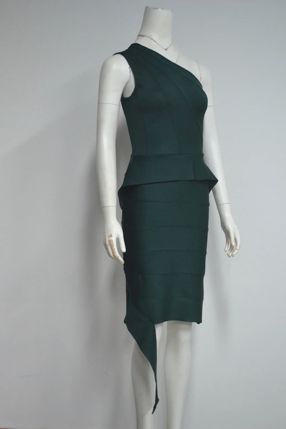 Darkgreen Color Women Sexy One Shoulder Ruffles Bodycon Mini Bandage Dress Office Lady Celebrate Evening Party Outfit Vestido