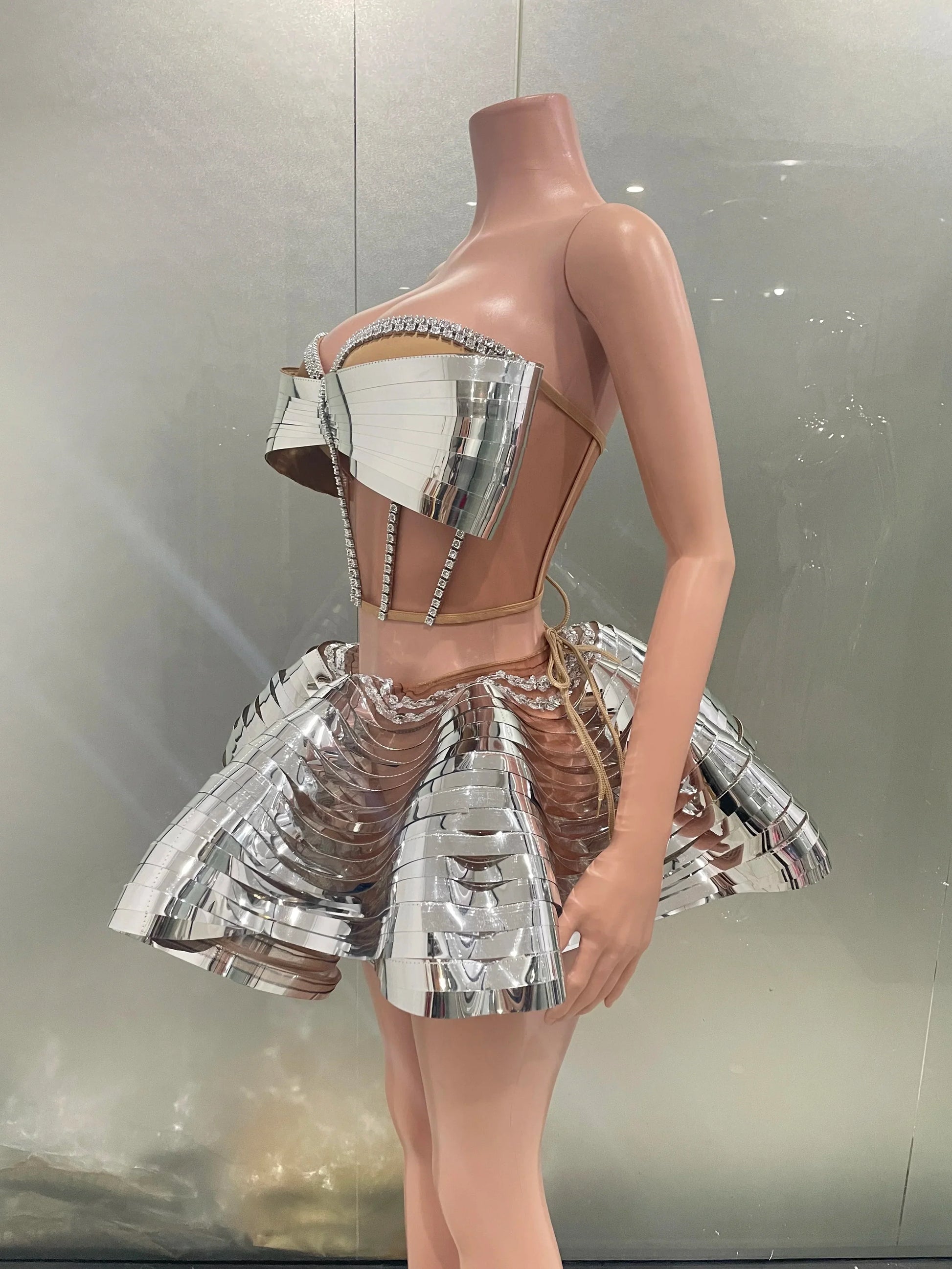 Sliver Mirror Surface Woman Set Stereoscopic Bows Strapless Tops And UFO Mini Skirt 2 Pieces Party Outfit Performance costume