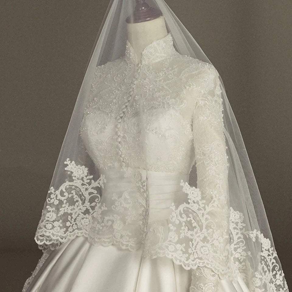Muzułmańskie eleganckie aplikacje cekiny o wysokiej szycie długie rękawy Białe suknie ślubne suknia balowa długość podłogi zamiatać pociąg ślubny suknia ślubna