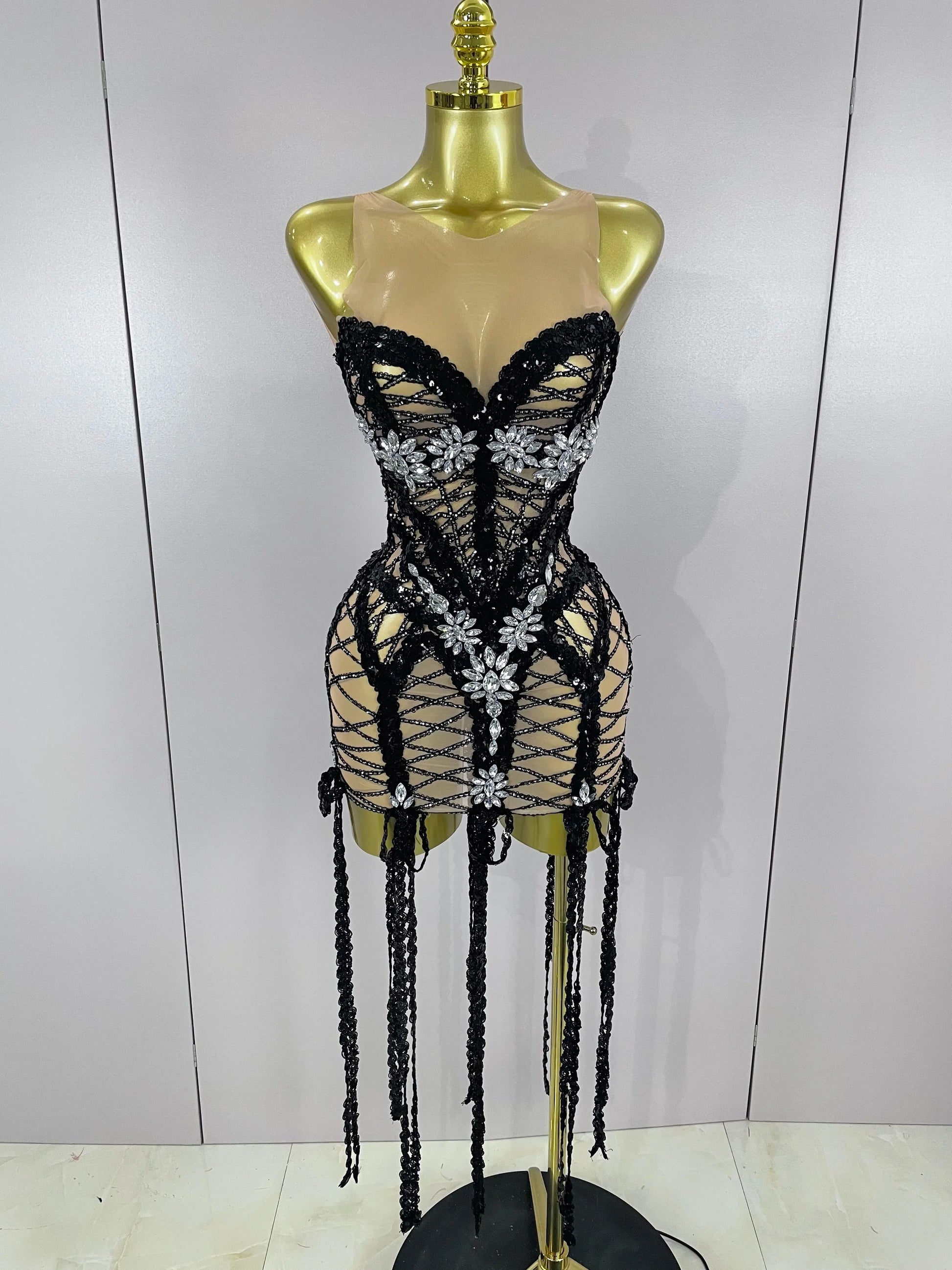 Sparkle Sequins Embroider Diamonds Sleeveless Long Tassel Mini Dress Women Celebrate Evening Birthday Dress Stage Costume black