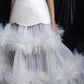 Charming White Long Prom Dresses Spring Strapless Ruffled Tulle Feathers Formal Dress vestidos de fiesta elegantes para muj