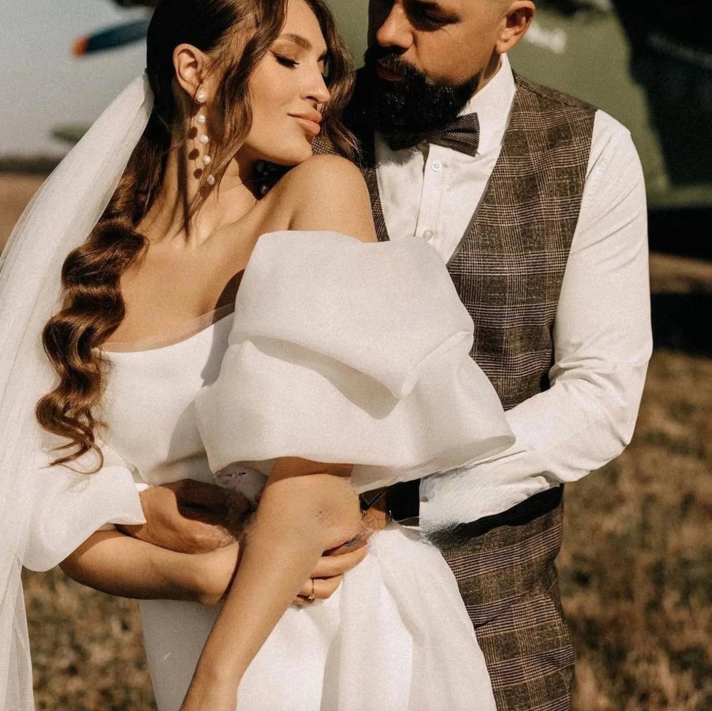 Mini vestido de novia con mangas abullonadas desmontables y hombros descubiertos para mujer vestido de novia corto con encaje en la espalda por encima de la rodilla