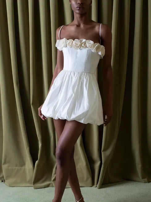 Simple Mini Prom Dresses 3D Flowers Spaghetti Straps Cocktail Gowns for Black Girls Puff Wedding Party Dress Outfits White