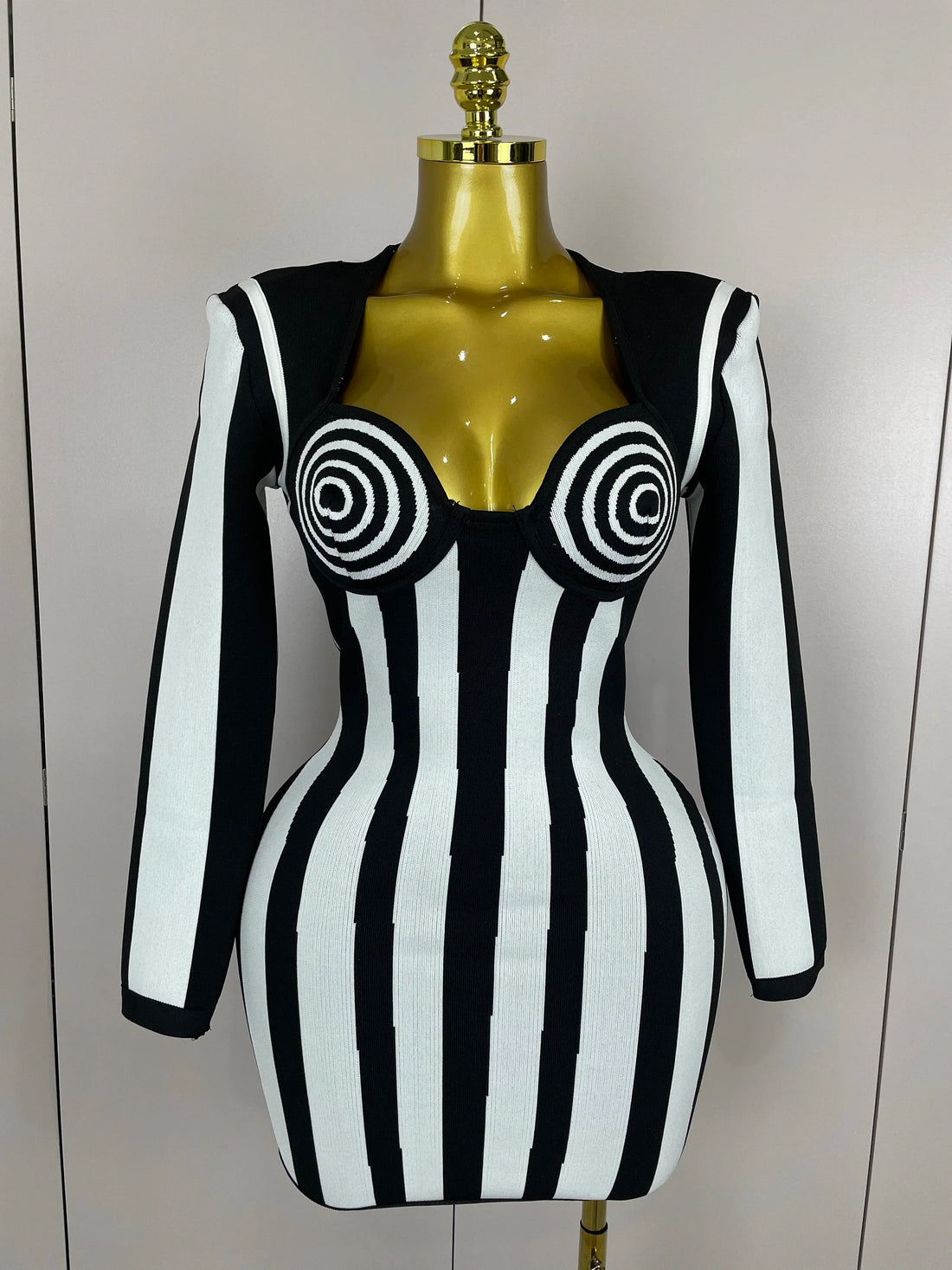 Luxury Sexy Long Sleeve Stripe Black White Mini Bandage Dress Women Knitted Celebrity Elegant Evening Club Birthday Dresses black