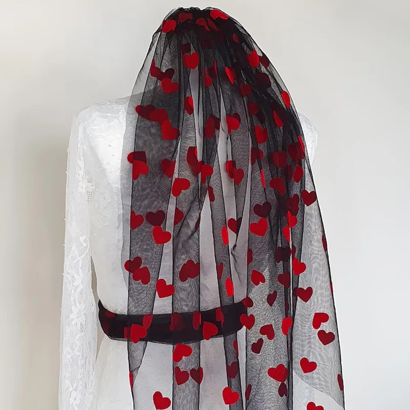 Short Wedding Veil for Bride Heart Bridal Veils With Comb Tulle Gothic Black Wedding Bride To Be Bachelorette Party Cosplay Veil