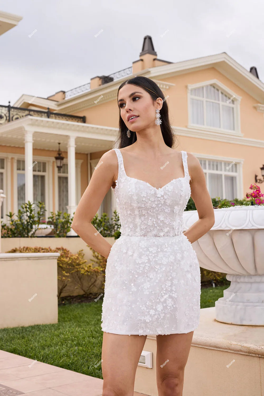 Luxus Mini Hochzeitsfeier Kleider gegen Nacken ärmellose Perlenbrautkleider für Frauen Meerjungfrau Brides Abend Abschlussballkleider